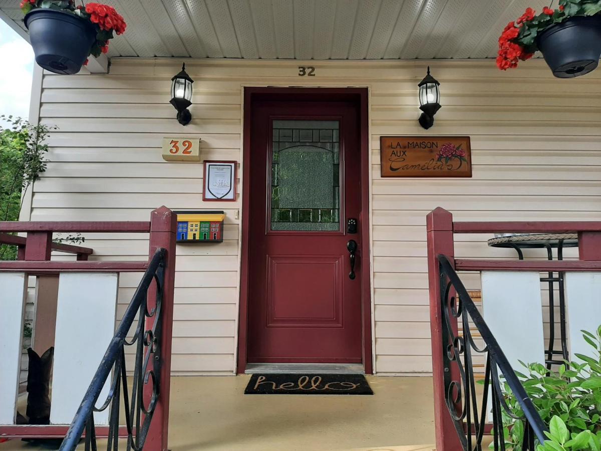 コアティクック La Maison Aux Camelias Bed & Breakfast エクステリア 写真