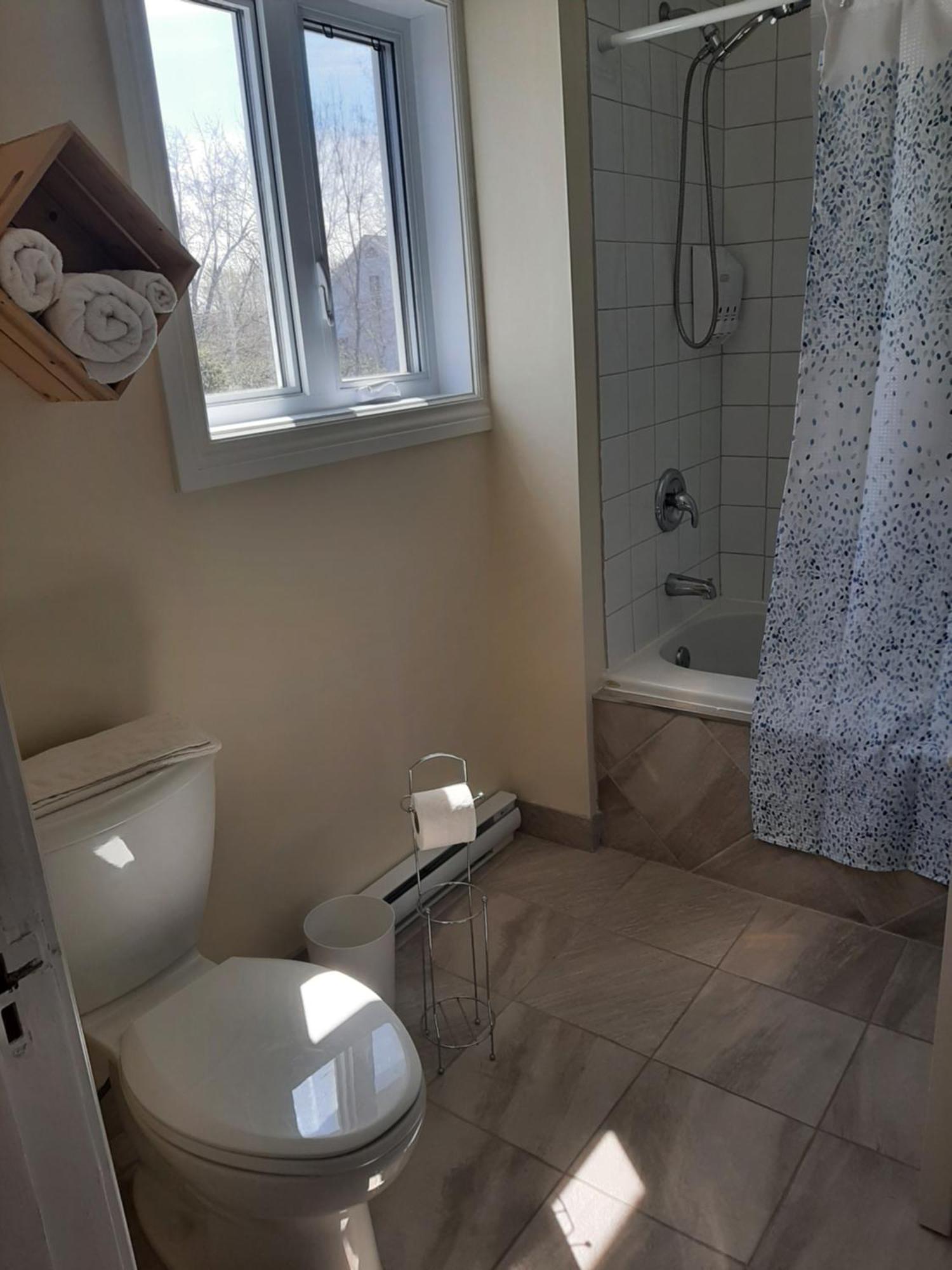 コアティクック La Maison Aux Camelias Bed & Breakfast 部屋 写真