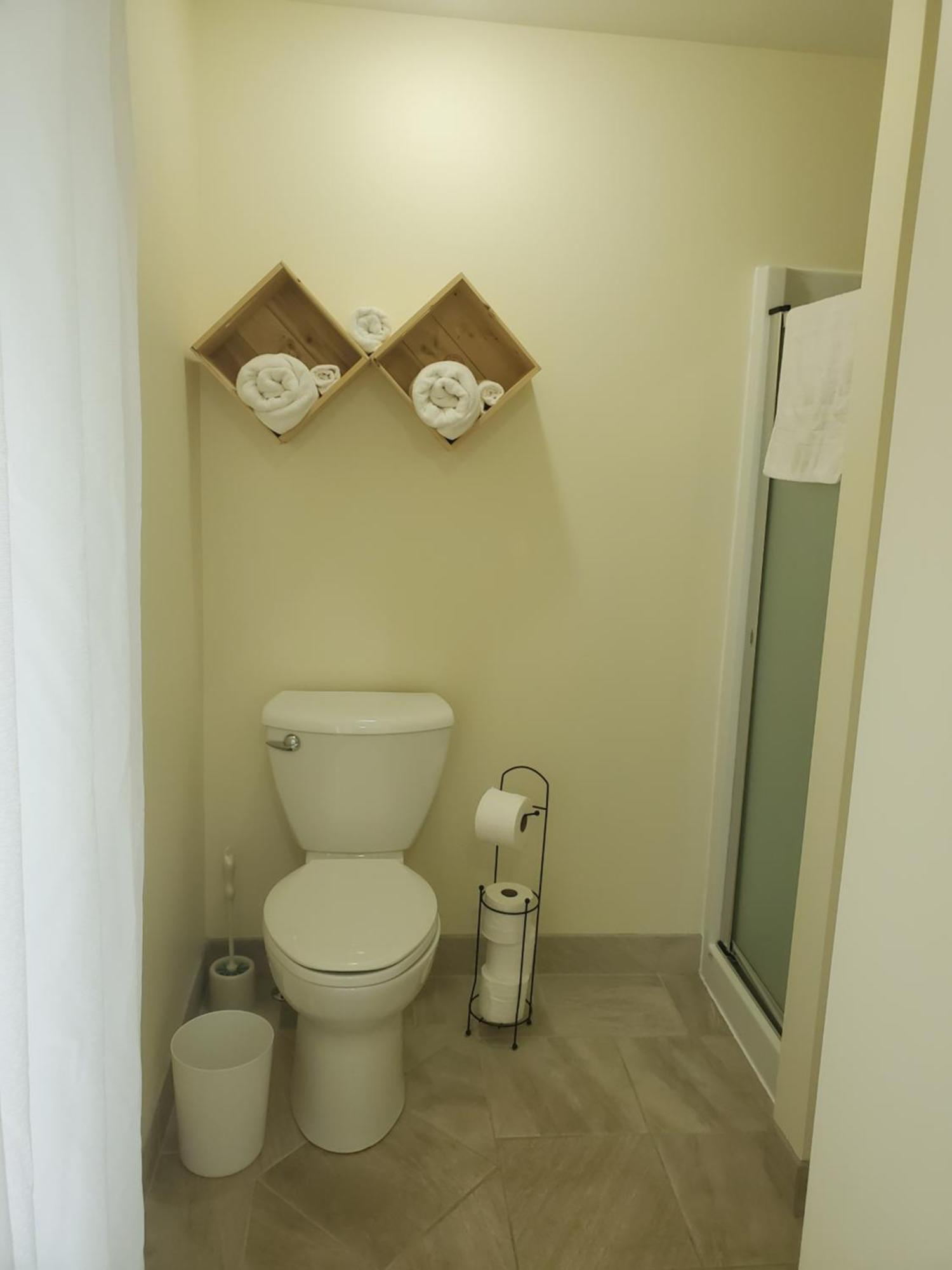 コアティクック La Maison Aux Camelias Bed & Breakfast 部屋 写真